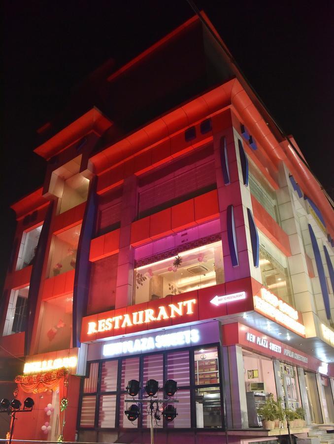Hotel Rk Grand Bénarès Extérieur photo