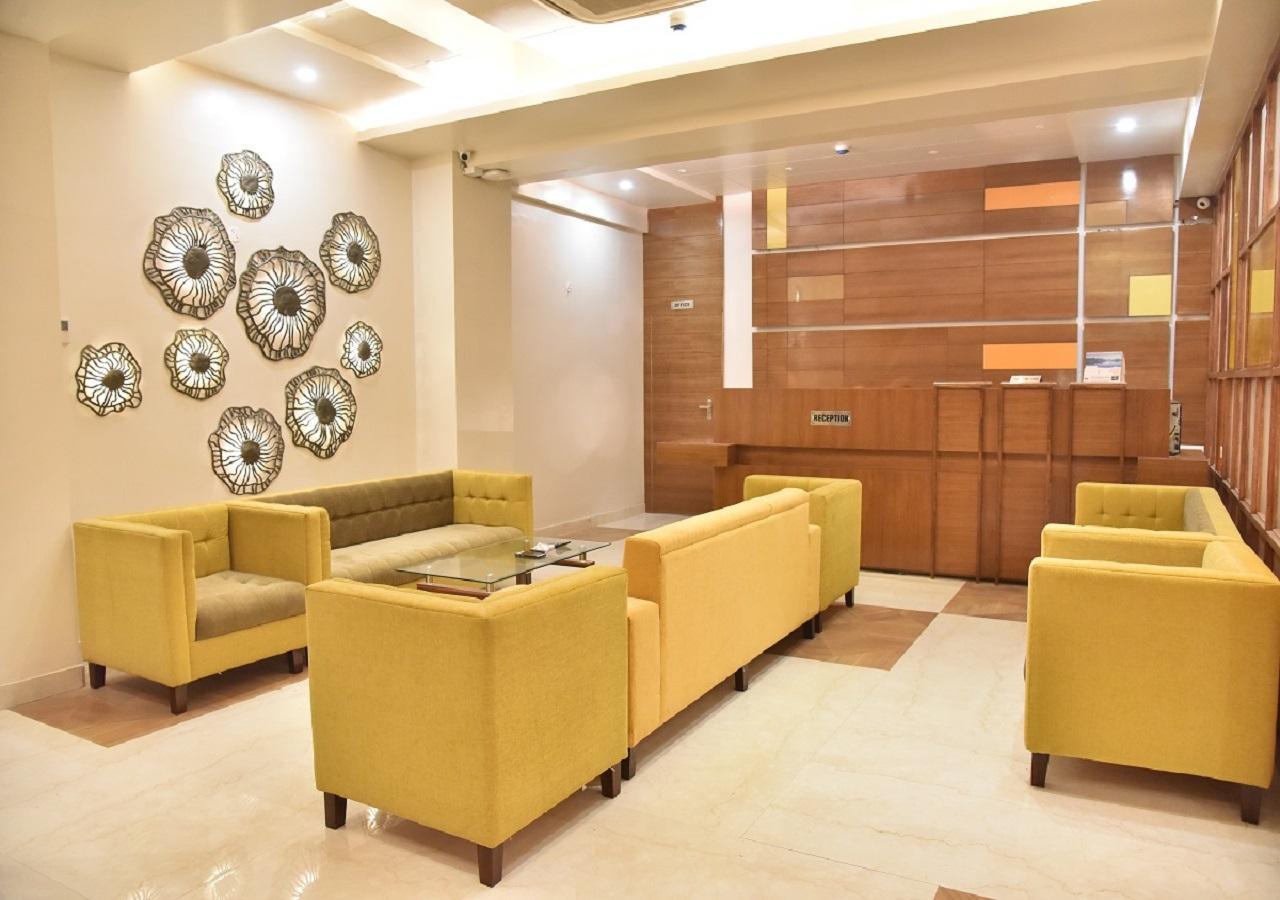 Hotel Rk Grand Bénarès Extérieur photo
